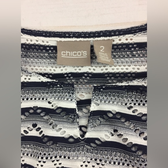 Chicos Size 2 (L/12) Navy White Striped 3/4 Sleeve Cutout Top Shirt - Picture 6 of 9